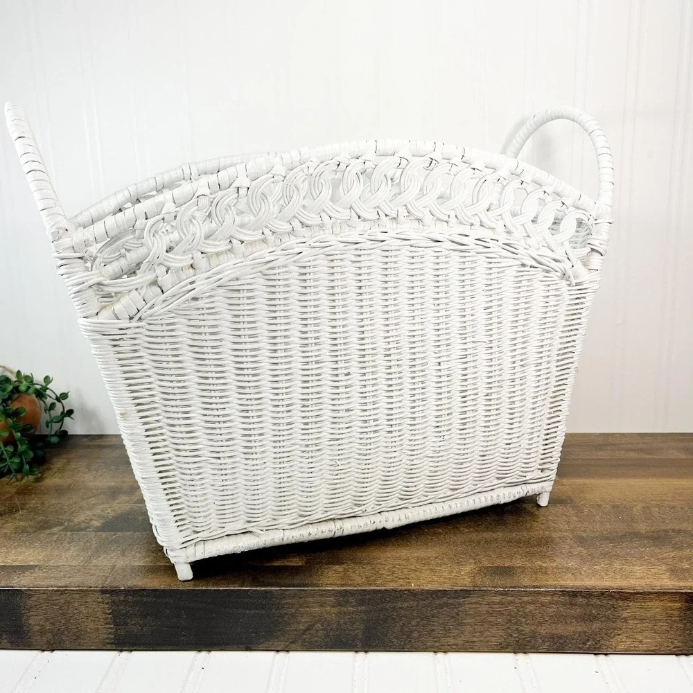Vintage Wicker Magazine Rack:‎ White Magazine Storage Basket